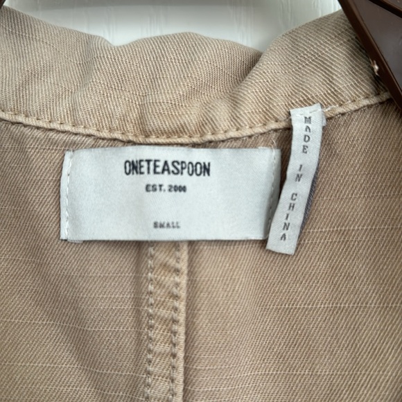 One Teaspoon romper size small - Picture 4 of 4